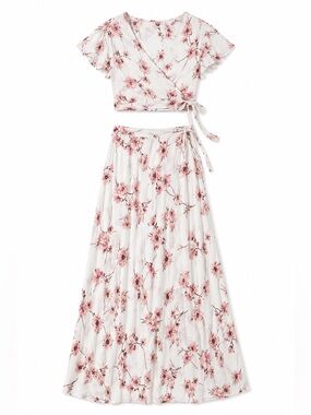 Vici Two Piece Crop Top / Maxi Skirt Set